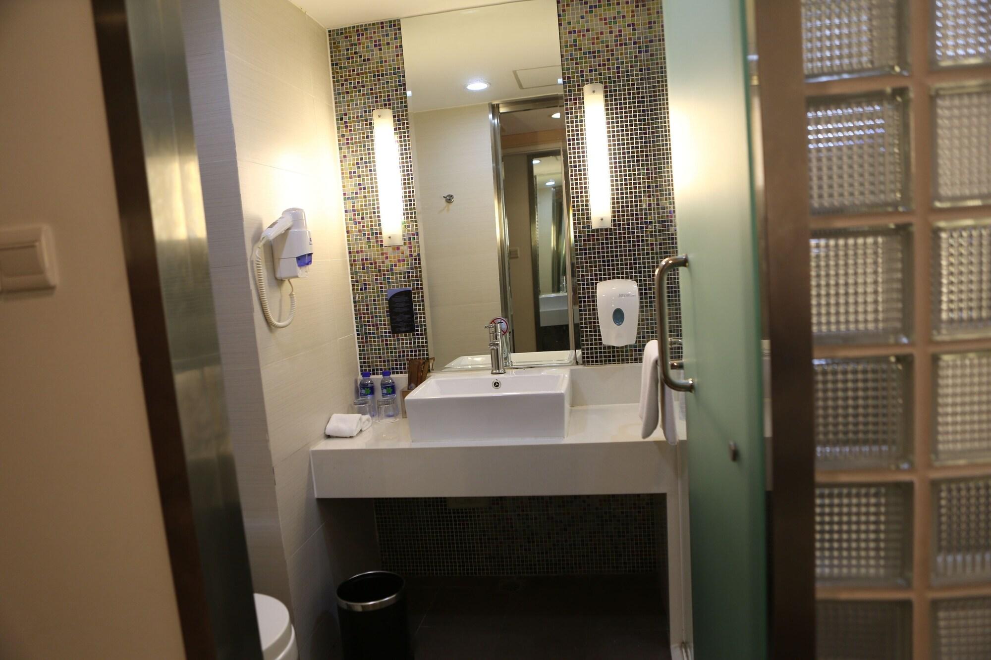 Hotel Benjoy Jufeng Road 3*